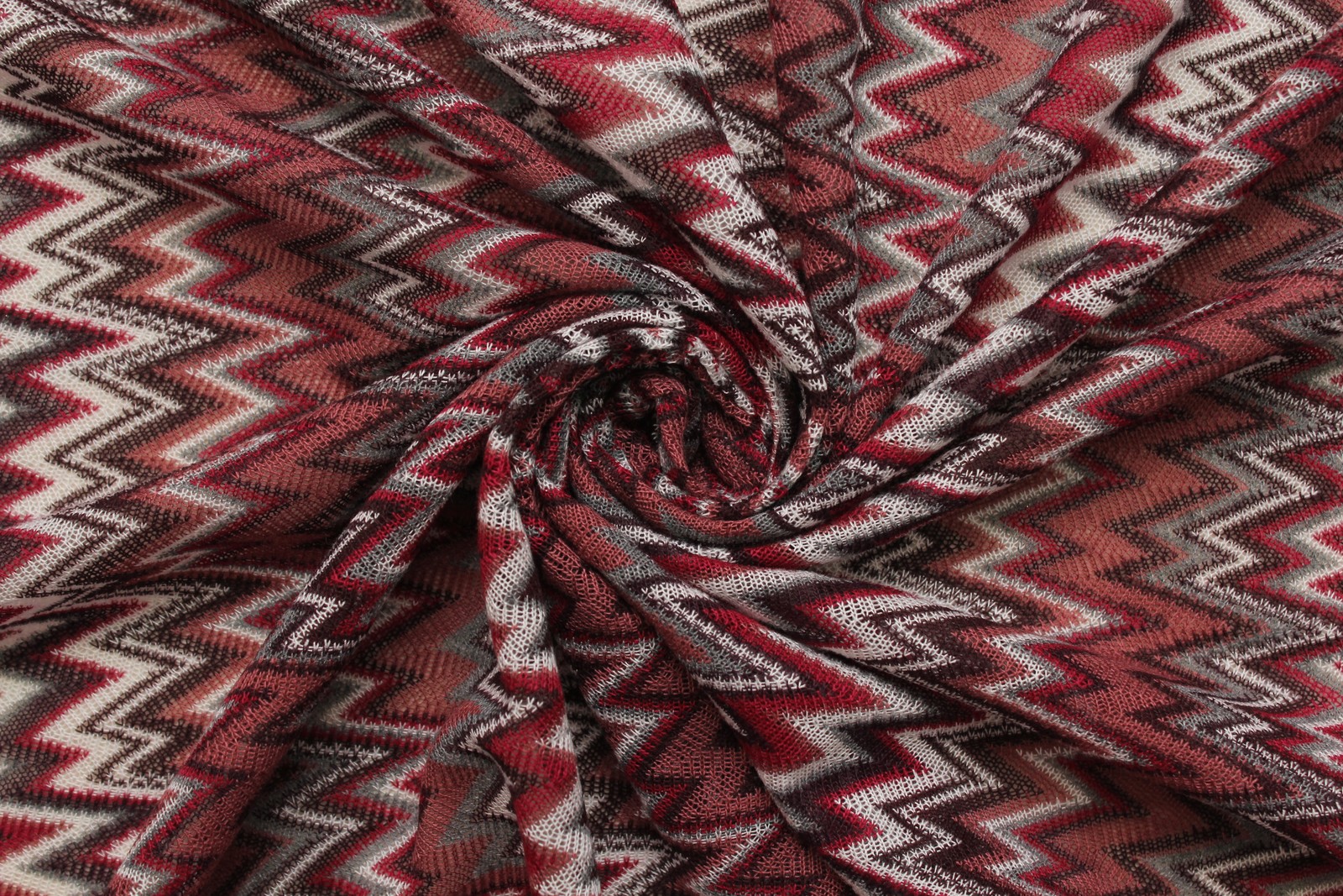 Трикотаж Missoni в бордово-серо-коричневых тонах