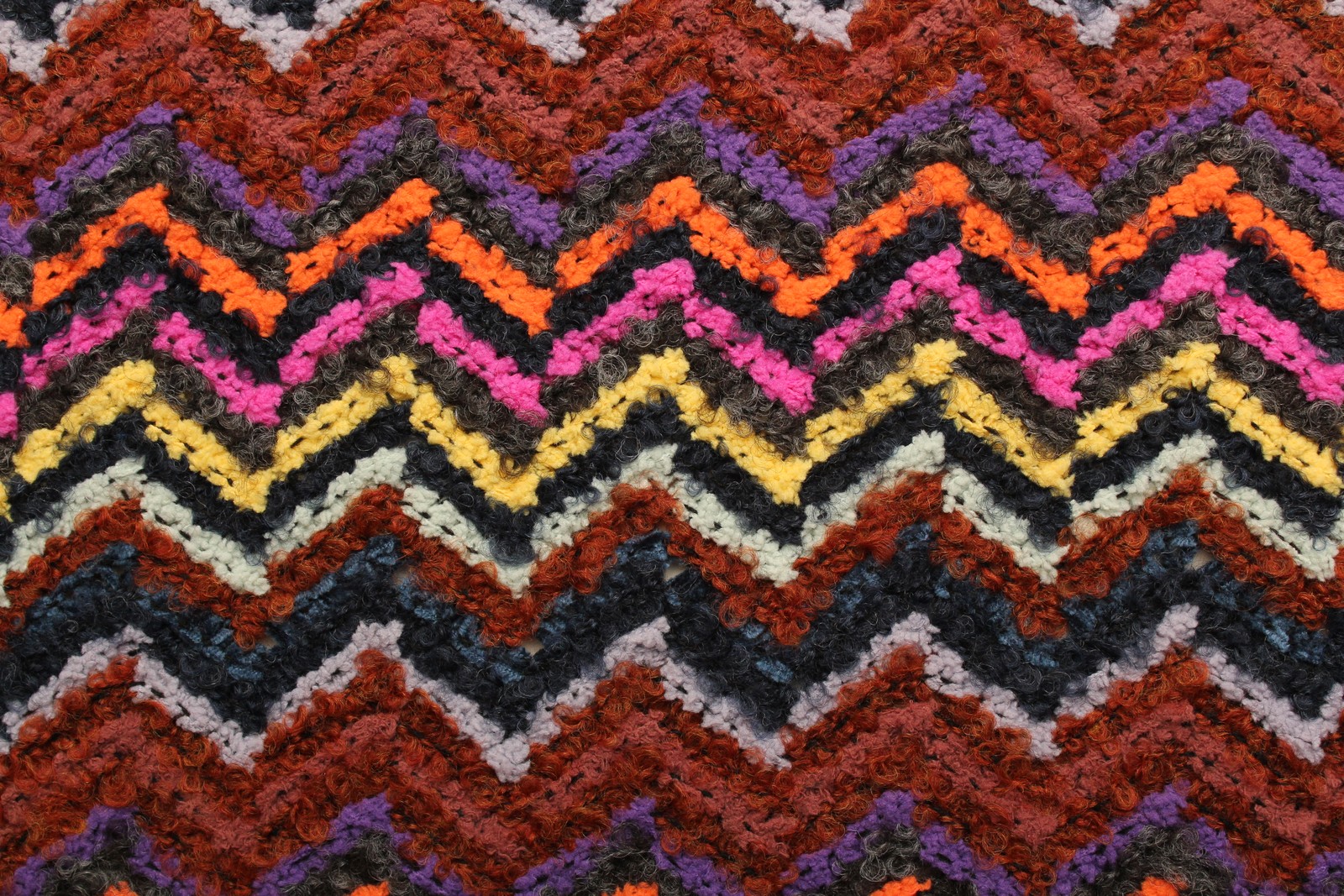Джерси Missoni разноцветный узор зиг-заг