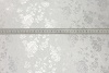 Атлас жаккард белый с розами на ветках фото в интернет-магазине Ауратессу