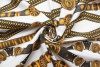Хлопок стрейч костюмный Versace чёрно-жёлтый фото в интернет-магазине Ауратессу